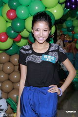 组图：陈嘉桓台湾化身咖啡葡萄大使