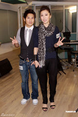 组图：曹格谢安琪周丽淇出席音乐会彩排