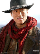 幻灯图：《决战刹马镇》海报曝光 孙红雷显喜剧风