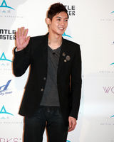 组图：SJ东方神起2PM等出席UAM开业派对