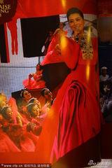 组图：2013央视春晚画册 宋祖英席琳合唱引关注