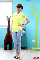 组图：炎亚纶为郭雪芙做心肺复苏 遭粉丝威胁