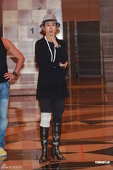 组图：叶倩文个唱挑战拉丁舞 回想早年拍片辛酸史