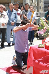 组图：高圆圆透露吴彦祖客串《单身男女2》