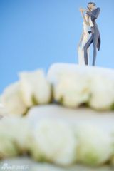 高清图：梁咏琪百张婚礼大片庆纸婚 重温幸福时刻