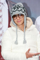 高清组图：“魔幻1+1”签唱会 大师兄罗志祥站台