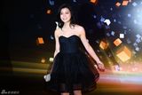 组图：2013微博之夜红毯 陈晓【演员】帅气陈妍希露酥胸