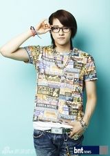 组图：韩男团B1A4拍时尚写真俏皮可爱