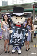 组图：香港嫩模情愿有钱不赚 搁置赴日拍广告