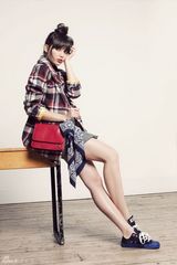 组图：IT Girl黛西-罗易秋季服饰写真秀英伦风