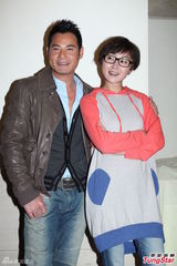 组图：王祖蓝黄智贤等出席《食为奴》饭局