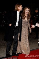 组图：《血与蜜之地》柏林首映 皮特为朱莉撑场