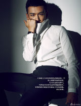 叶项明杂志大片 演绎经典黑白格调