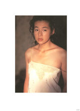 47岁铃木保奈美气质写真 获赞永远的赤名莉香