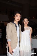 组图：郎朗望培养内地儿童识音乐