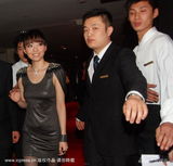 幻灯图集：张雨绮透视装亮相 张靓颖观礼心情好