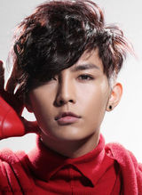 组图：那些颠覆视觉妖气横行的男明星