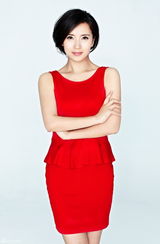 组图：陈好初夏写真曝光 时尚辣妈秀美腿