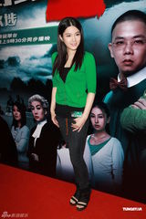 组图：胡杏儿换发型无关感情 苟芸慧否认绯闻