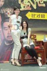 组图：《盛世仁杰》举行活动 黎耀祥郑则仕出席