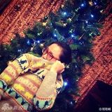 组图：众星欢乐庆圣诞 Angela可爱林志玲性感