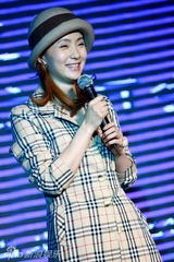 幻灯图集：电影《绿水》首映 陶虹身体力行宣扬环保