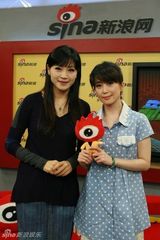 组图：孟庭苇方季韦做客 昔日玉女面容娇俏