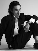 组图：马英九女婿曾当男模 昔日大片曝光