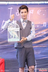 组图：炎亚纶视周杰伦为贵人 与初恋女友话题多