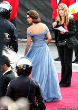 高清组图：奥斯卡红毯潘妮洛普-克鲁兹蓝色礼服
