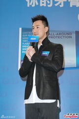 组图：林峰否认约满离巢TVB 不强求与女友合作
