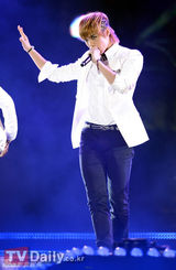 组图：众韩流明星齐聚《2012韩流DREAM演唱会》