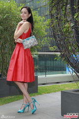 组图：Ana R只想蜜恋 Jocelyn开心与家人度圣诞