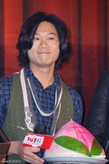 组图：五月天庆电台15周年 Hebe大方送黄金麦