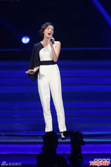 组图：韩雪携《他们说》来袭 包揽词创作显才情