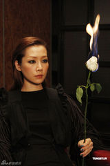 组图：关心妍唱《失恋哲理》体验冰火两重天