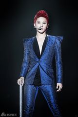 组图：金俊秀上海个唱海报曝光 正式预售启动