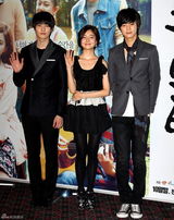 高清组图：申世京任瑟雍等宣传新片《Acoustic》