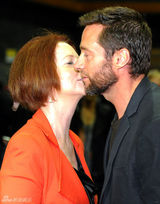 组图：《金刚狼2》悉尼开机 女总理献吻休杰克曼