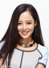 组图：辛芷蕾时尚大片 窈窕曼妙身段轻熟范儿