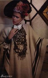 幻灯图集：名模克劳迪娅-希弗全裸大肚照曝光 