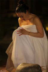 组图：钟丽缇《第一次》火辣身材 小沈阳泳装秀