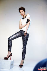 组图：梁咏琪大谈幸福旅程 准备接受小生命来临