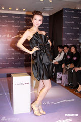 幻灯图：李彩华泰国买楼  Jessica C等名模走秀