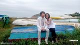 幻灯图：张敬轩拍MV重拾初恋感 与麦家瑜海边漫步