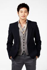 高清图：韩星朴施厚将会上海影迷 精美写真先睹为快