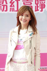 组图：阿Sa(蔡卓妍)尚无意结婚 自觉40岁适合生宝宝