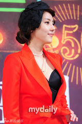 组图：安在旭等出席新剧《光与影》发布会 