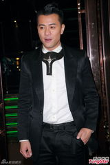 组图：张学友宴谢众星 何韵诗称因梅艳芳再聚首