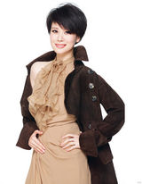 高清图：海清最新大片曝光 笑对浮云是非过往